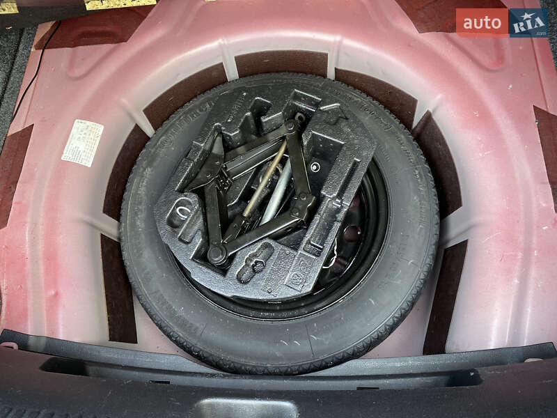 Седан Volkswagen Jetta 2015 в Львове фото 20 Седан Volkswagen Jetta 2015 в Львове