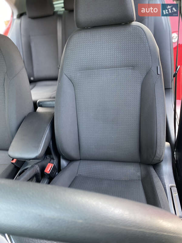 Седан Volkswagen Jetta 2015 в Львове фото 32 Седан Volkswagen Jetta 2015 в Львове