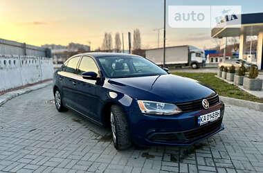 Седан Volkswagen Jetta 2014 в Києві