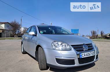 Седан Volkswagen Jetta 2006 в Черкасах