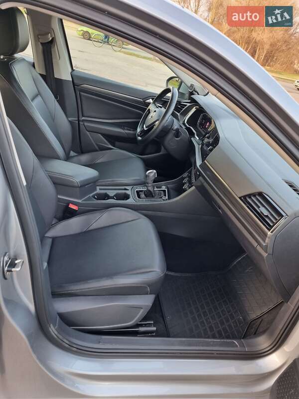 Седан Volkswagen Jetta 2019 в Києві