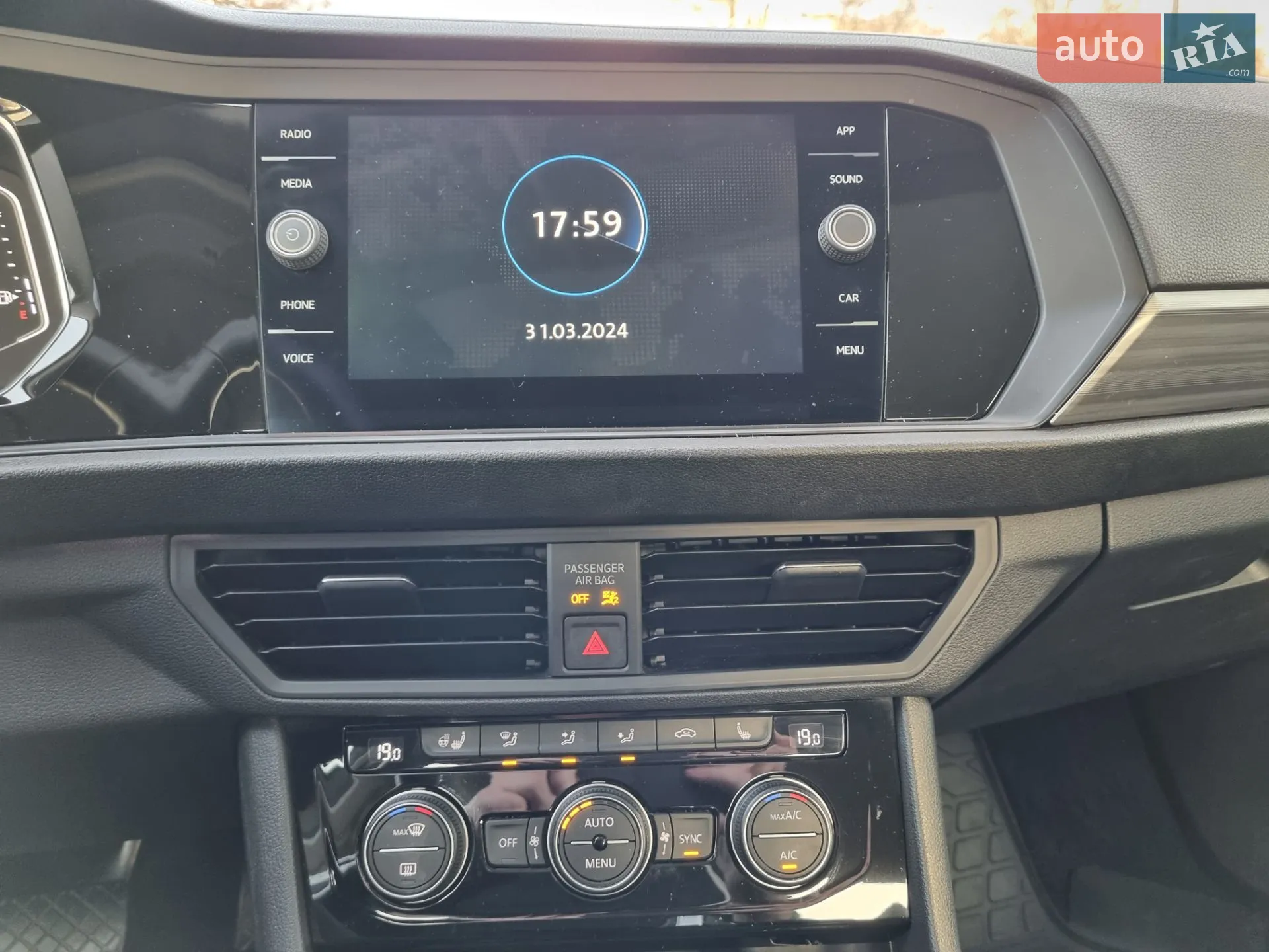 2019 Volkswagen Jetta - мініатюра 25