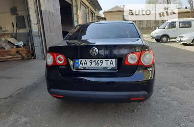 Седан Volkswagen Jetta 2006 в 