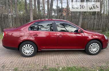 Седан Volkswagen Jetta 2007 в Ирпене