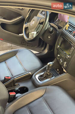 Седан Volkswagen Jetta 2012 в Ивано-Франковске