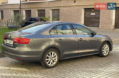 Седан Volkswagen Jetta 2012 в Ивано-Франковске