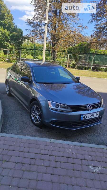 Седан Volkswagen Jetta 2014 в Харькове