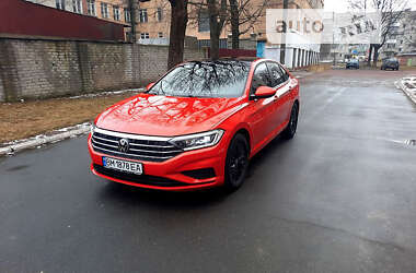 Седан Volkswagen Jetta 2018 в Львове