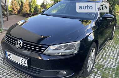 Седан Volkswagen Jetta 2013 в Мукачево