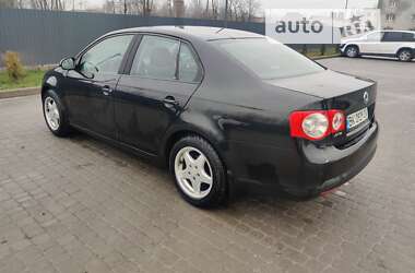 Седан Volkswagen Jetta 2007 в Львове