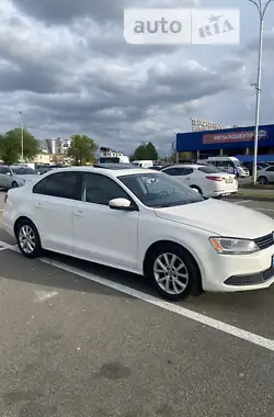 Volkswagen Jetta 2012