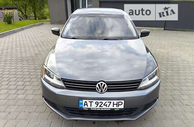 Седан Volkswagen Jetta 2013 в Ивано-Франковске