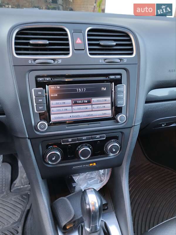 Универсал Volkswagen Jetta 2013 в Ровно