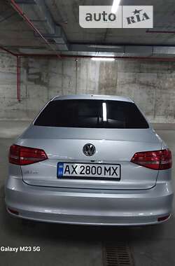 Седан Volkswagen Jetta 2014 в Харькове
