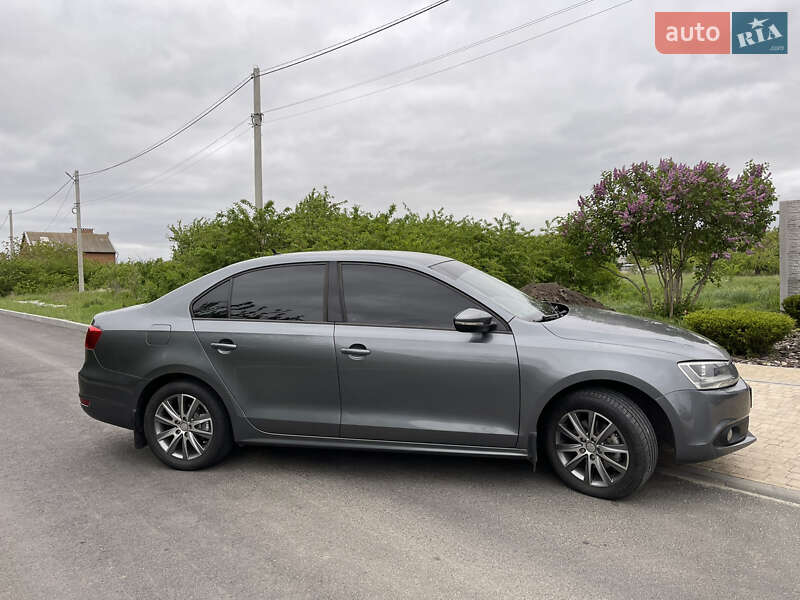 Седан Volkswagen Jetta 2011 в Запоріжжі фото 3 Седан Volkswagen Jetta 2011 в Запоріжжі
