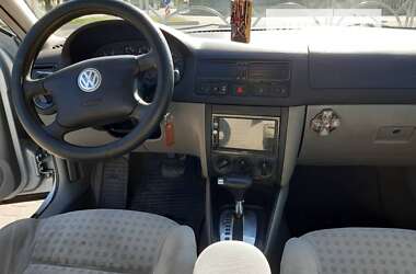 Седан Volkswagen Jetta 2002 в Дніпрі