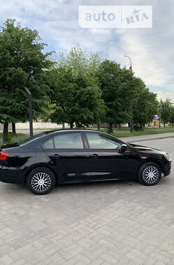 Седан Volkswagen Jetta 2012 в Черкассах