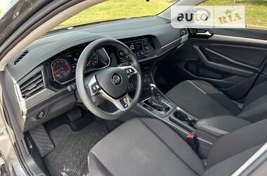 Седан Volkswagen Jetta 2018 в Кривому Розі