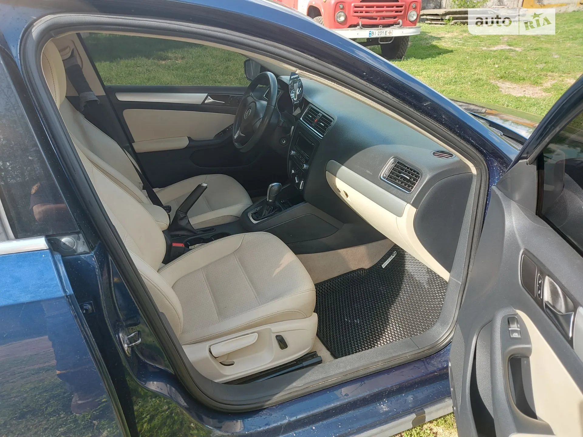 2012 Volkswagen Jetta - мініатюра 7