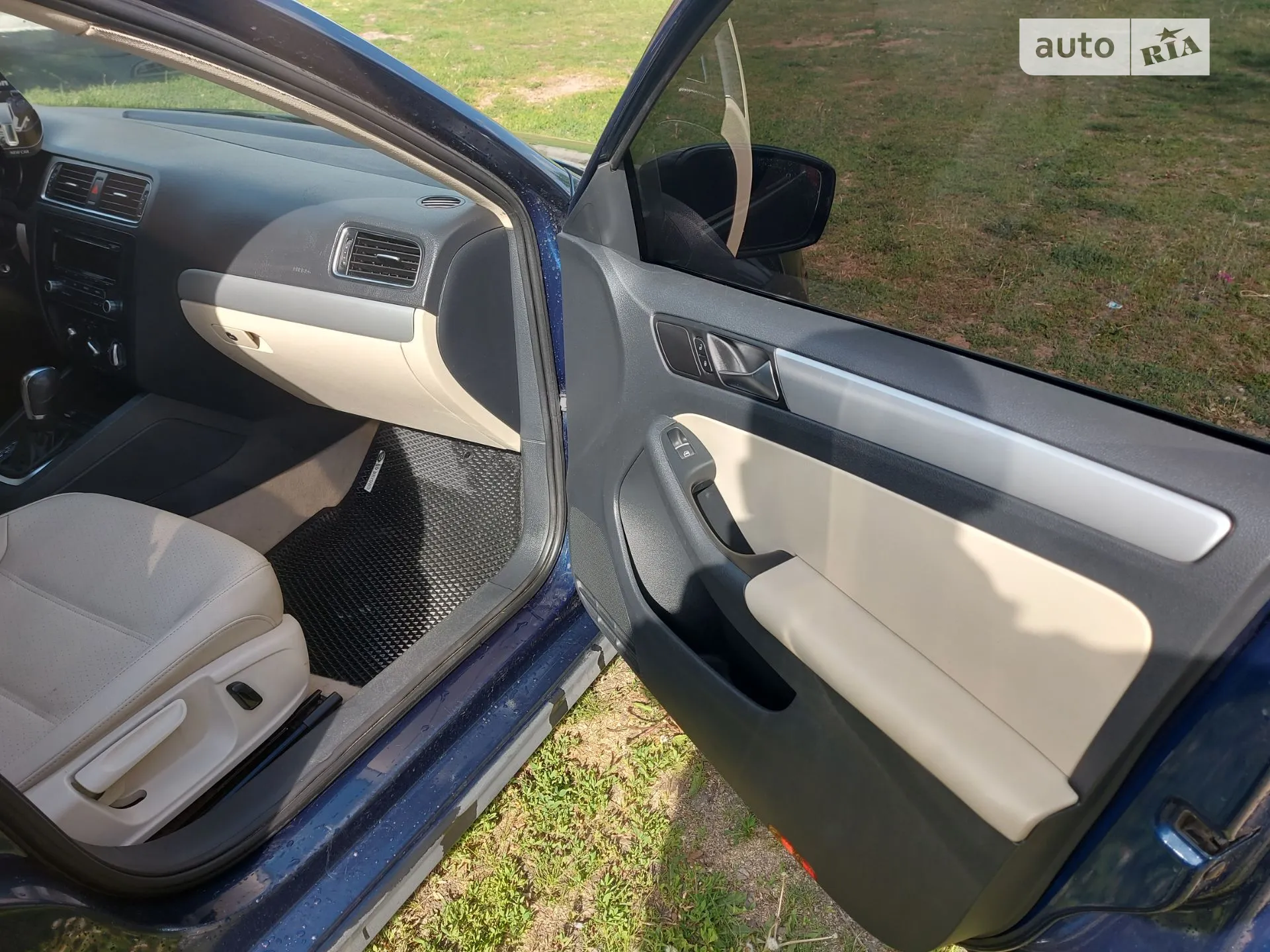2012 Volkswagen Jetta - мініатюра 8