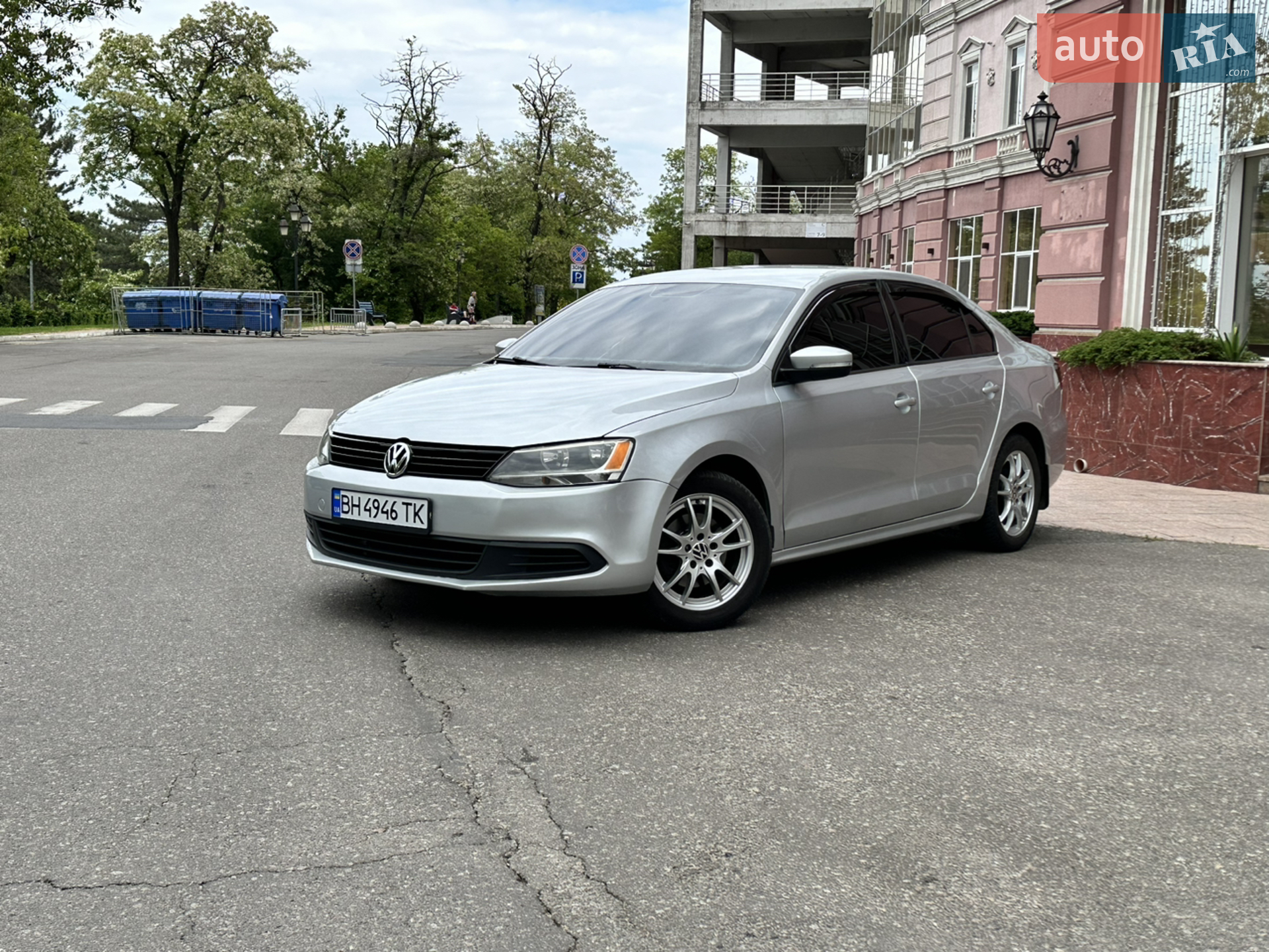 2011 Volkswagen Jetta - фото 1