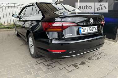 Седан Volkswagen Jetta 2018 в Одессе