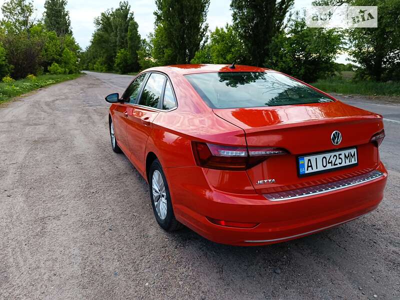 Седан Volkswagen Jetta 2019 в Фастове