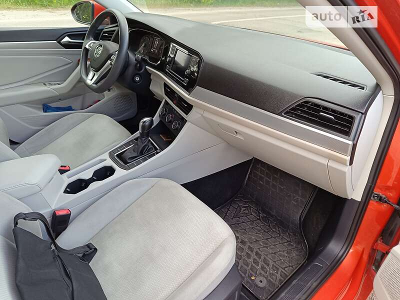 Седан Volkswagen Jetta 2019 в Фастове