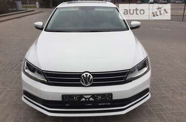 Седан Volkswagen Jetta 2017 в Львове