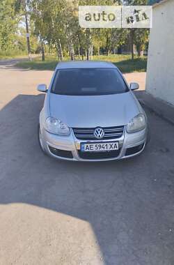 Седан Volkswagen Jetta 2006 в Кривом Роге