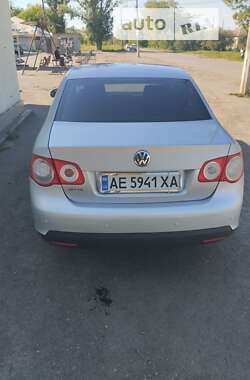 Седан Volkswagen Jetta 2006 в Кривом Роге