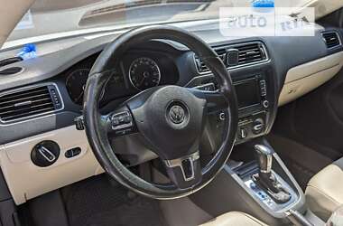 Седан Volkswagen Jetta 2012 в Киеве