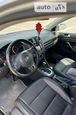 Седан Volkswagen Jetta 2014 в Каменец-Подольском