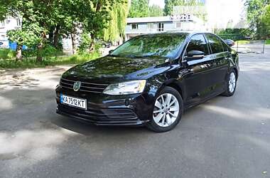 Седан Volkswagen Jetta 2015 в Киеве