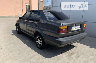 Седан Volkswagen Jetta 1990 в Луцьку