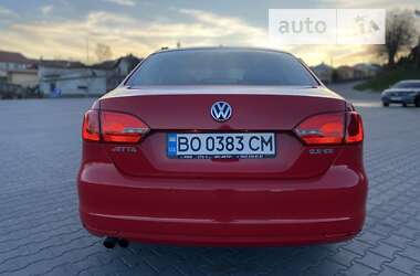 Седан Volkswagen Jetta 2012 в Зборові