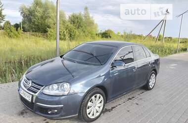 Седан Volkswagen Jetta 2007 в Жовкве