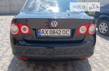 Седан Volkswagen Jetta 2005 в Харькове