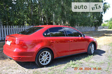 Седан Volkswagen Jetta 2012 в Дніпрі