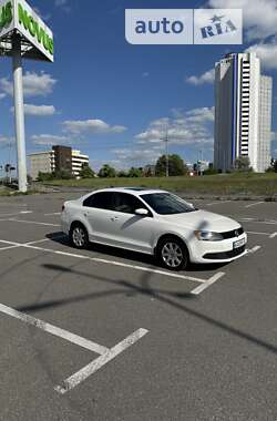 Седан Volkswagen Jetta 2012 в Киеве