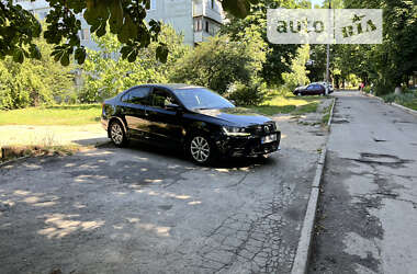 Седан Volkswagen Jetta 2012 в Запоріжжі