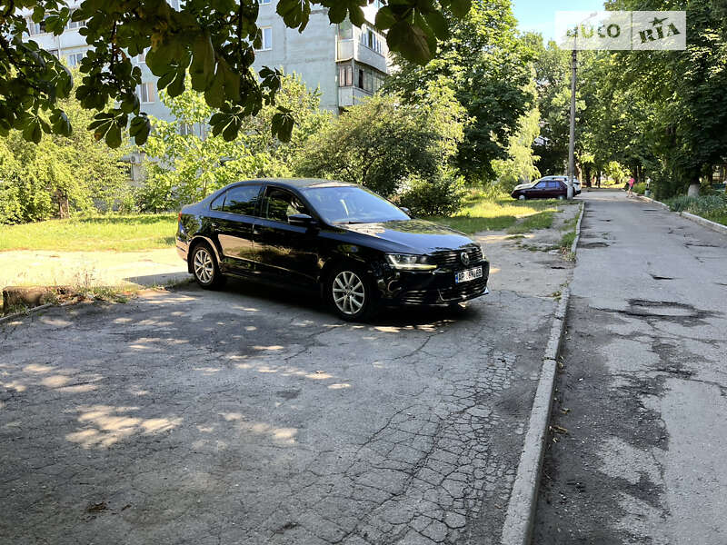 Седан Volkswagen Jetta 2012 в Запорожье