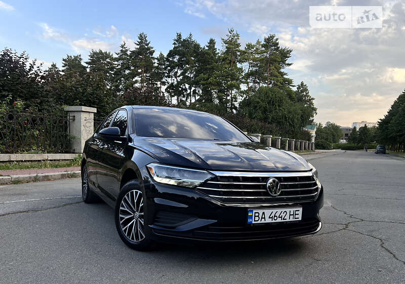 Седан Volkswagen Jetta 2018 в Кропивницькому