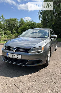 Седан Volkswagen Jetta 2013 в Калуше