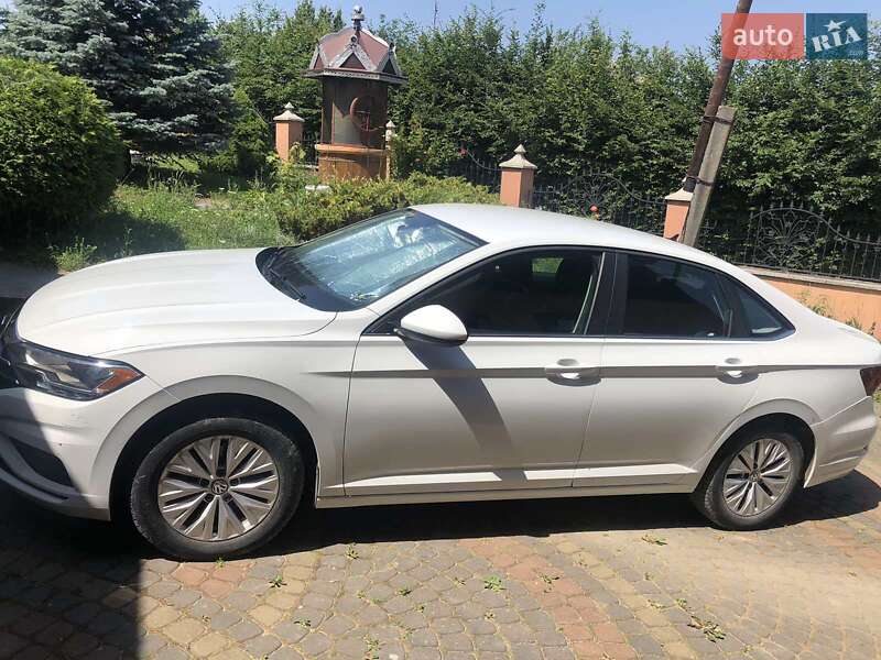 Седан Volkswagen Jetta 2019 в Коломые
