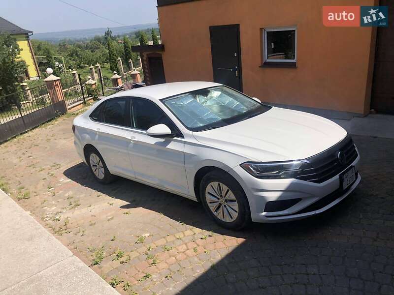Седан Volkswagen Jetta 2019 в Коломые