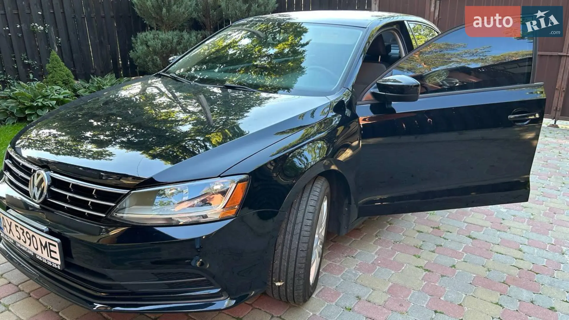 2017 Volkswagen Jetta - фото 1