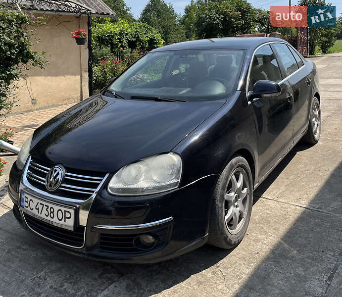 Седан Volkswagen Jetta 2009 в Жидачове