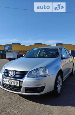 Седан Volkswagen Jetta 2008 в Житомирі