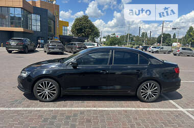 Седан Volkswagen Jetta 2014 в Сумах